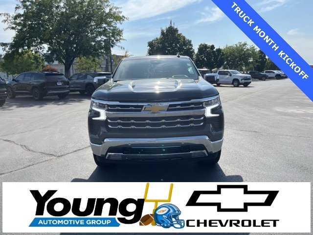 2026 Chevrolet Silverado 1500 LTZ photo 2