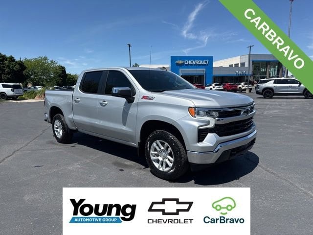 2022 Chevrolet Silverado 1500 LT 4X4 Crew Cab Short Box's photo