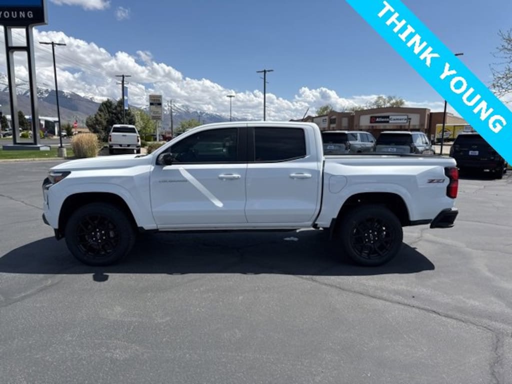 New 2025 Chevrolet Colorado Z71 Truck