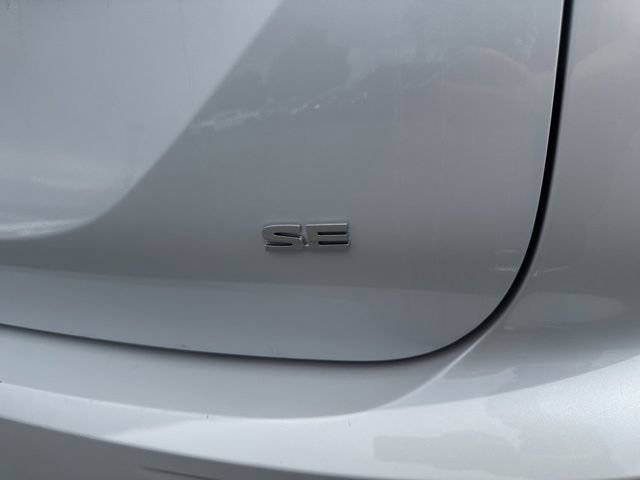 2025 Mitsubishi Outlander SE - Photo 10