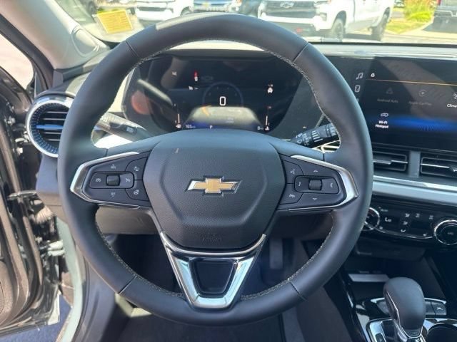 2026 Chevrolet Trax LT - Photo 17