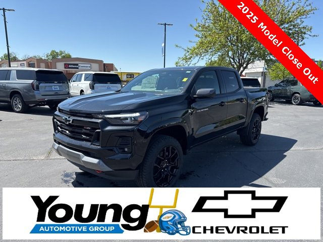 2025 Chevrolet Colorado Z71 photo 3