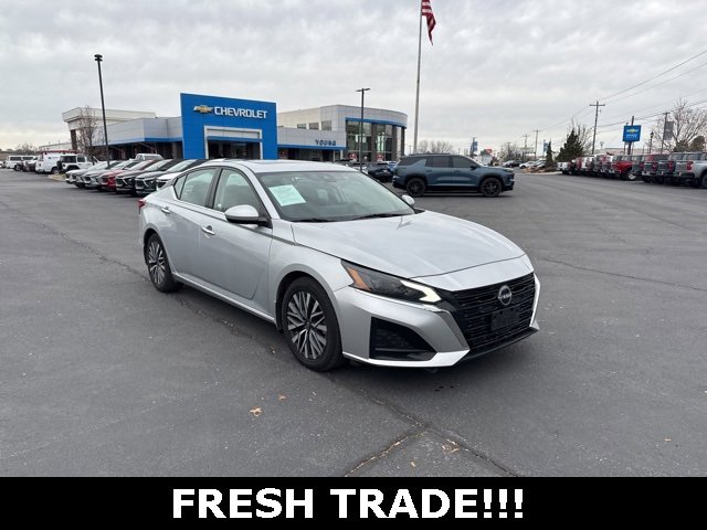 2023 Nissan Altima SV