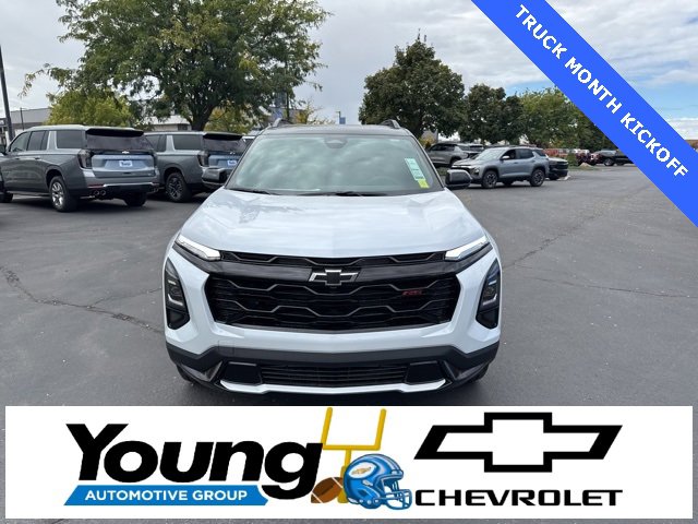 2026 Chevrolet Equinox RS photo 2