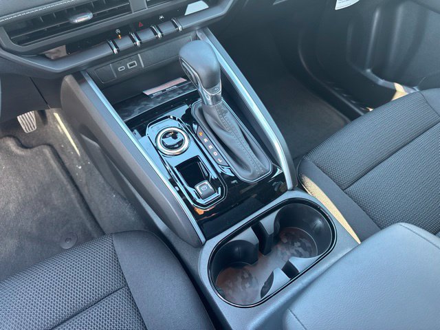 2026 Chevrolet Colorado LT - Photo 21