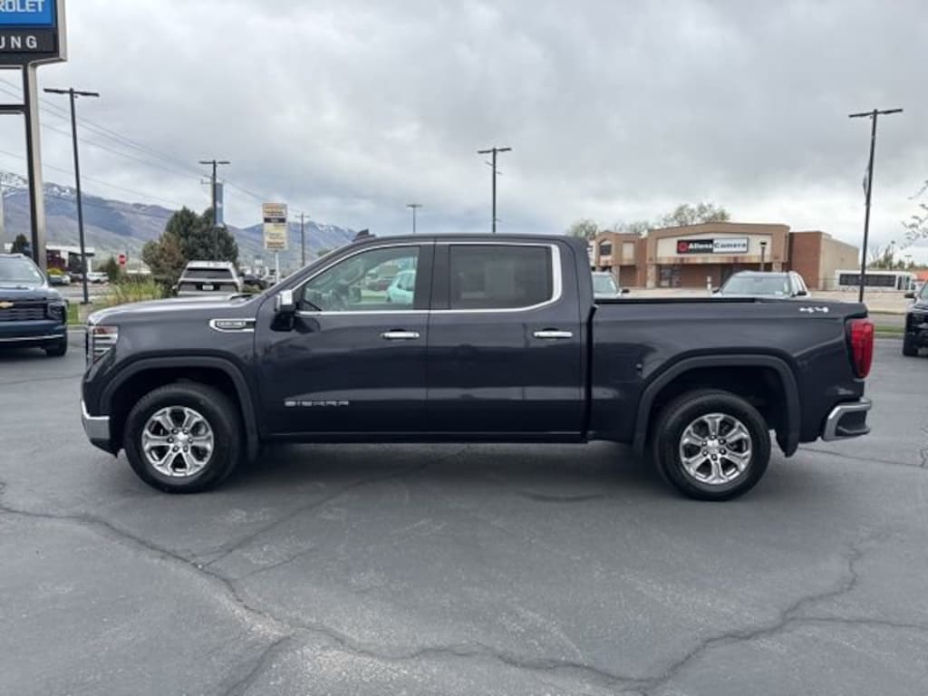 Used 2024 GMC Sierra 1500 SLT Truck