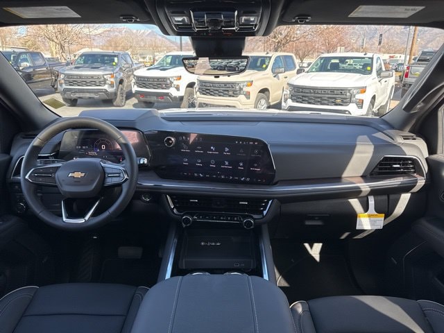 2026 Chevrolet Suburban Premier - Photo 15