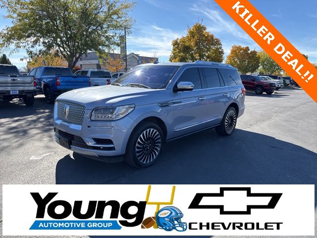2018 Lincoln Navigator Black Label photo 2