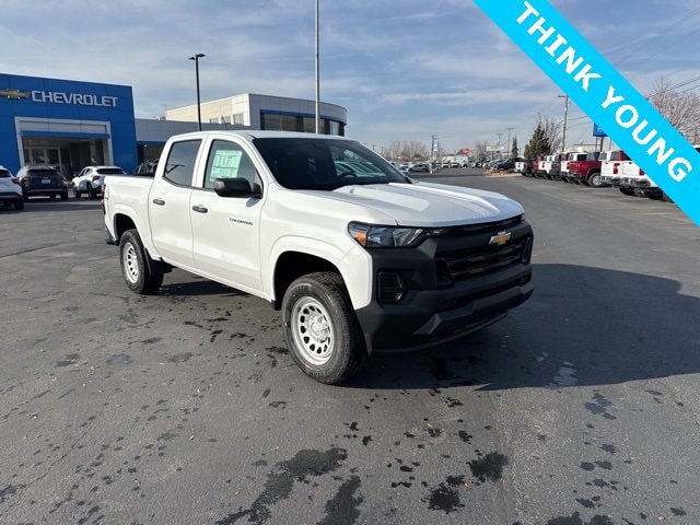 2026 Chevrolet Colorado Work Truck's photo