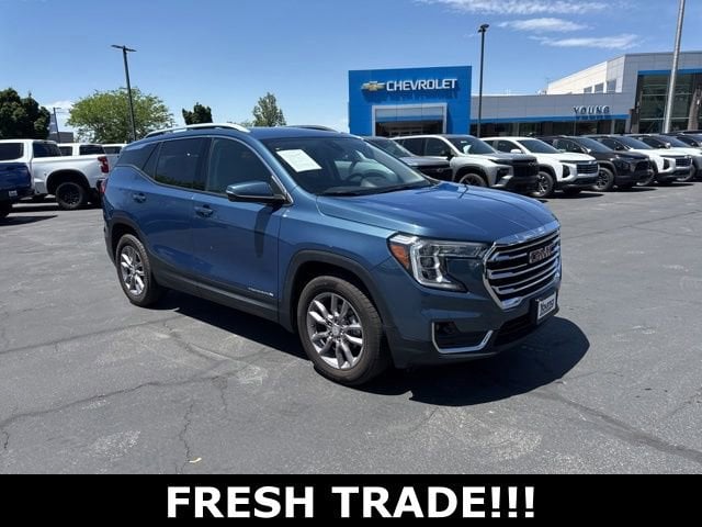 2024 GMC Terrain SLT AWD's photo