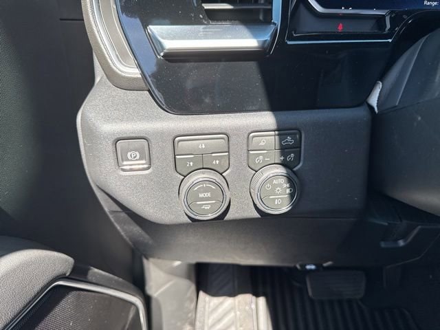 2026 Chevrolet Silverado 3500 HD LT - Photo 21