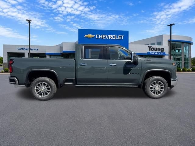 2026 Chevrolet Silverado 3500 HD LTZ - Photo 9