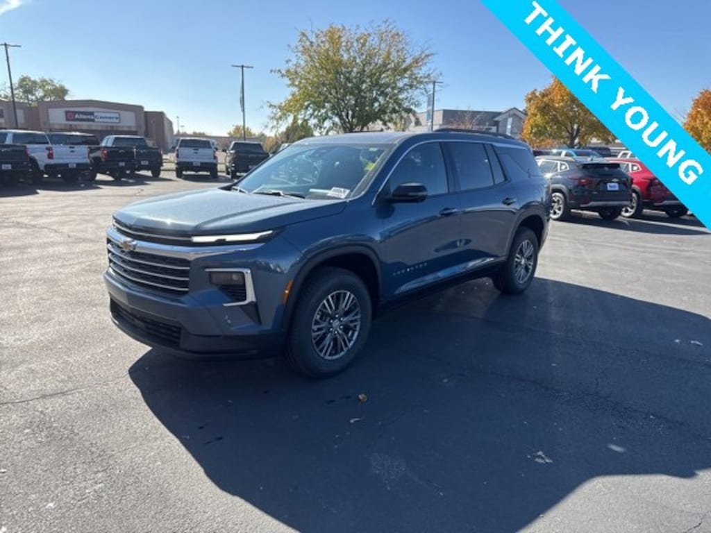 New 2026 Chevrolet Traverse LT SUV