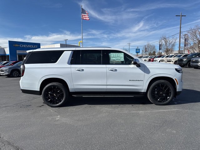 2026 Chevrolet Suburban Premier - Photo 8