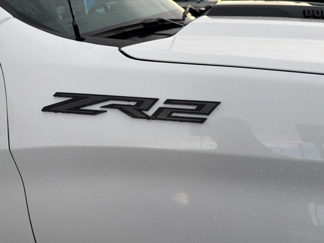 2026 Chevrolet Silverado 1500 ZR2 - Photo 10