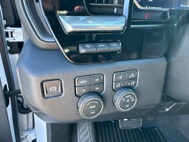 2026 Chevrolet Silverado 3500HD LTZ - Photo 27