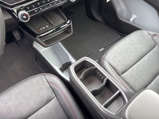 2027 Chevrolet Bolt RS - Photo 23
