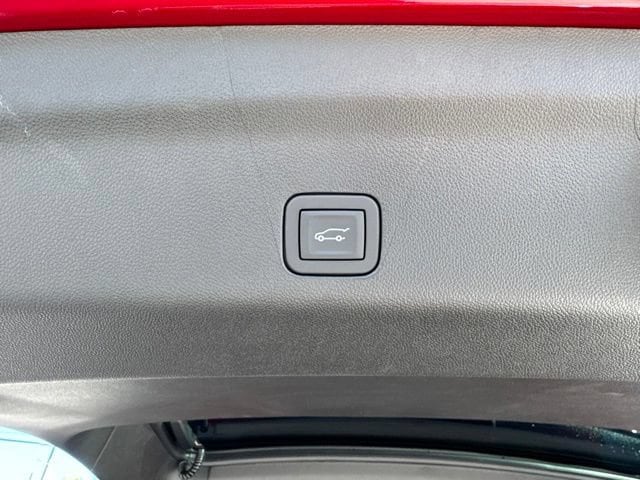 2026 Chevrolet Tahoe Z71 - Photo 14