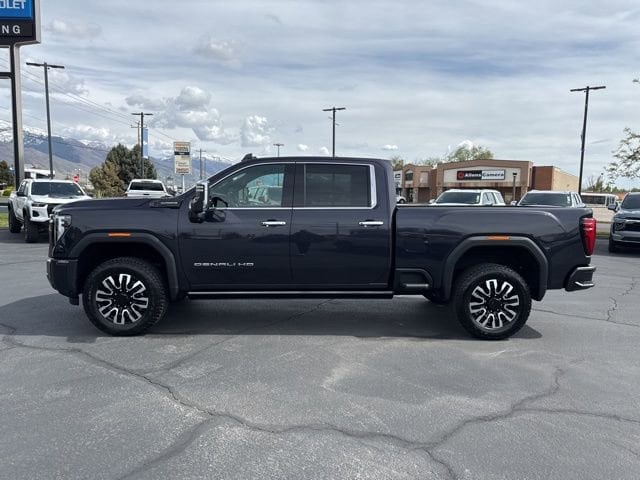 2025 GMC Sierra 2500HD Denali Ultimate - Photo 4