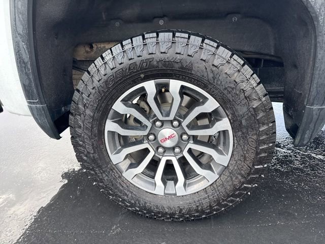 2023 GMC Sierra 1500 AT4 - Photo 11