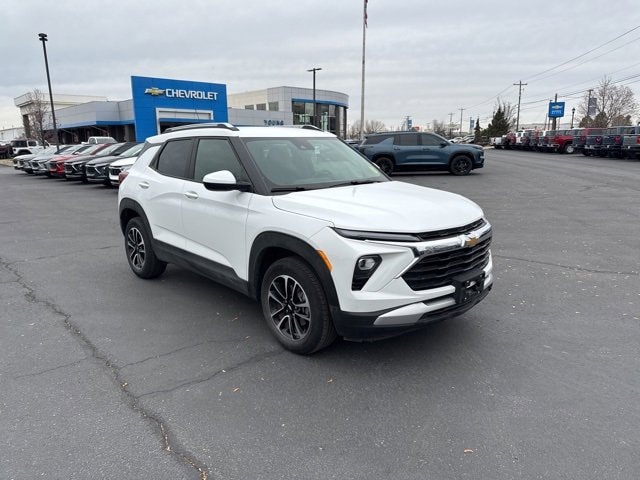 2025 Chevrolet Trailblazer LT's photo