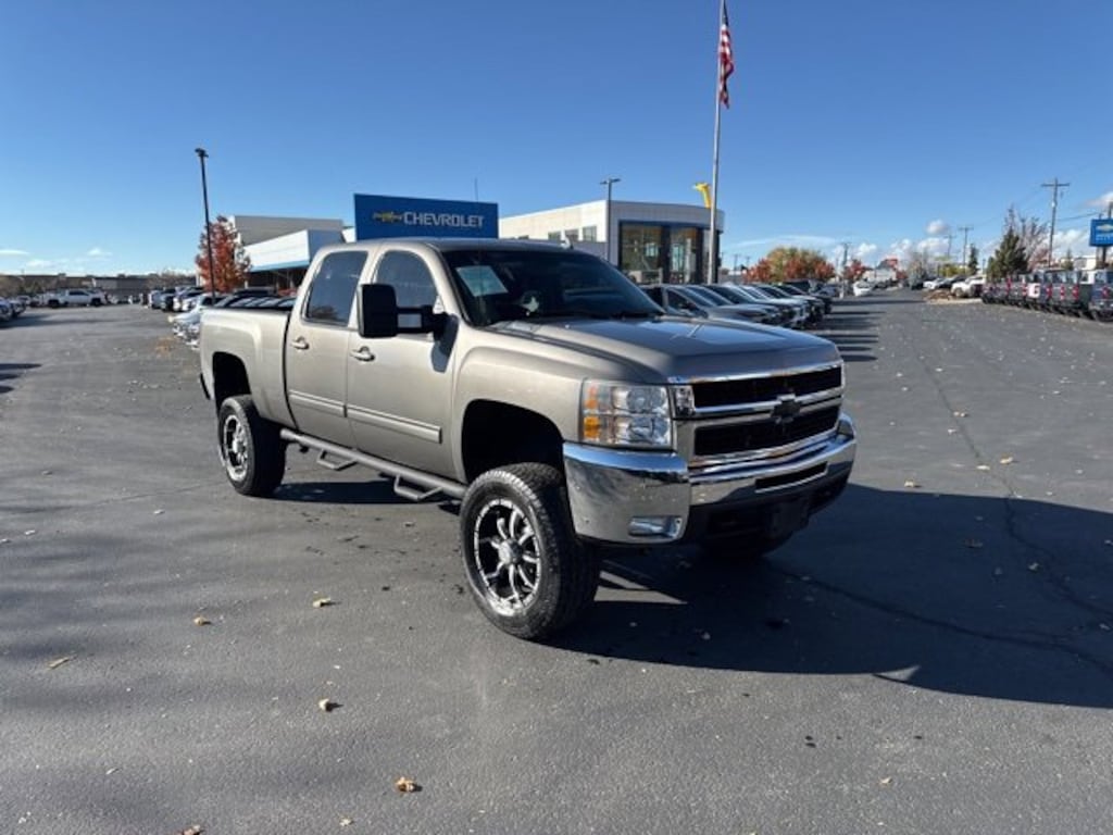 Used 2009 Chevrolet Silverado 2500 HD LTZ Truck
