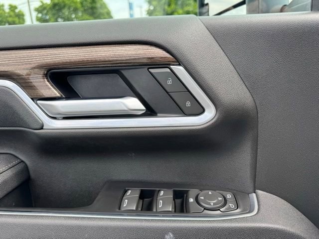 2025 Chevrolet Silverado 2500HD LT - Photo 17