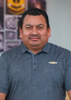 Staff member Jose Vanegas from ID_99f9b0ae1268