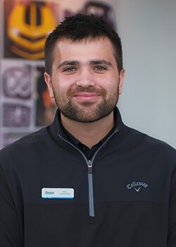 Staff member Niko Pappadakis from ID_873f123f3e0f