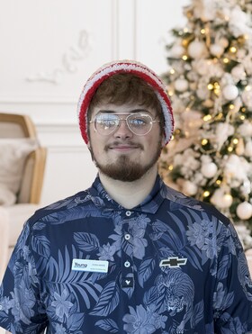 Staff member Noah White from ID_873f123f3e0f