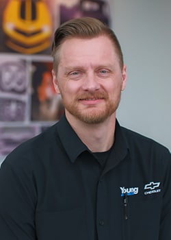 Staff member Tim Perry from ID_b10c024f8351