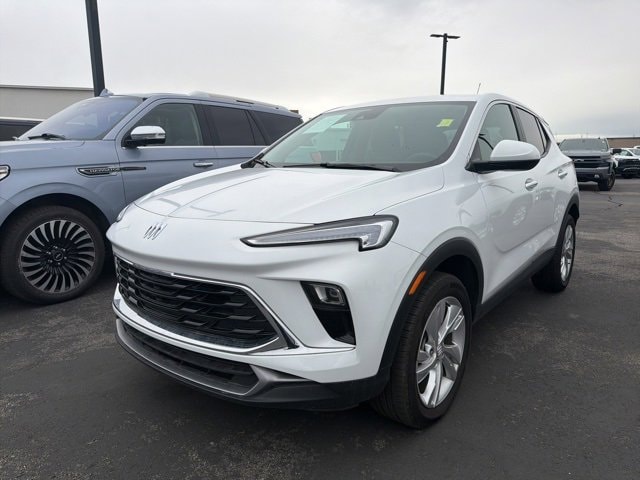 2025 Buick Encore GX Preferred's photo