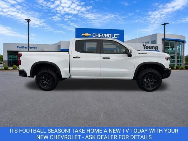 2026 Chevrolet Silverado 1500 ZR2 - Photo 8