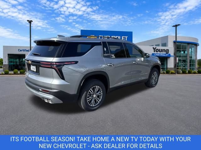 2027 Chevrolet Traverse LT - Photo 7