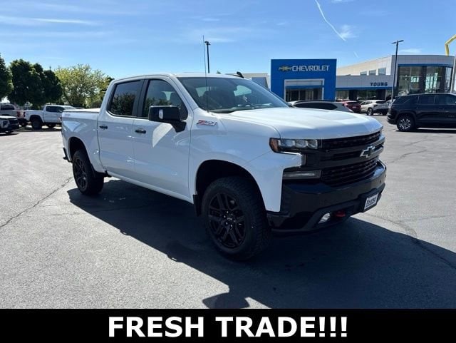 2021 Chevrolet Silverado 1500 LT Trail Boss 4X4 Crew Cab Short Box's photo