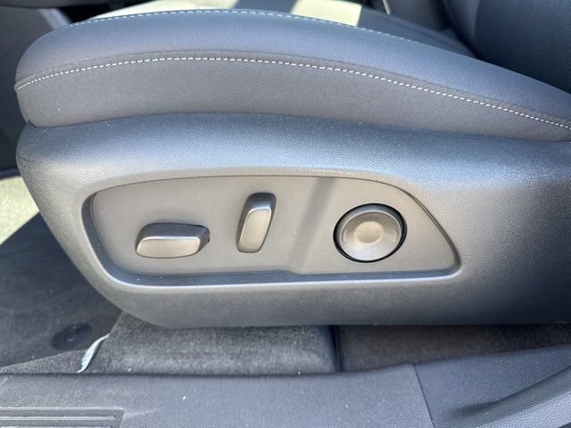 2026 Chevrolet Equinox LT - Photo 15