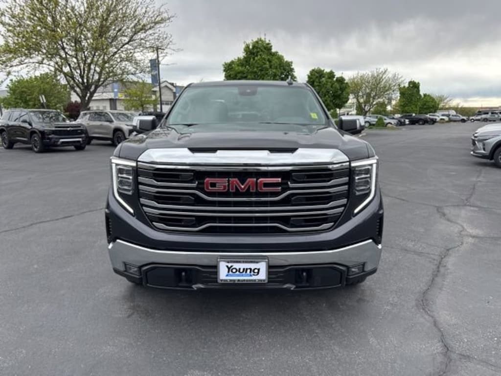 Used 2024 GMC Sierra 1500 SLT Truck
