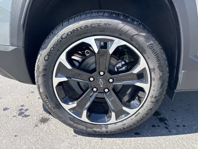 2026 Chevrolet Equinox LT - Photo 9