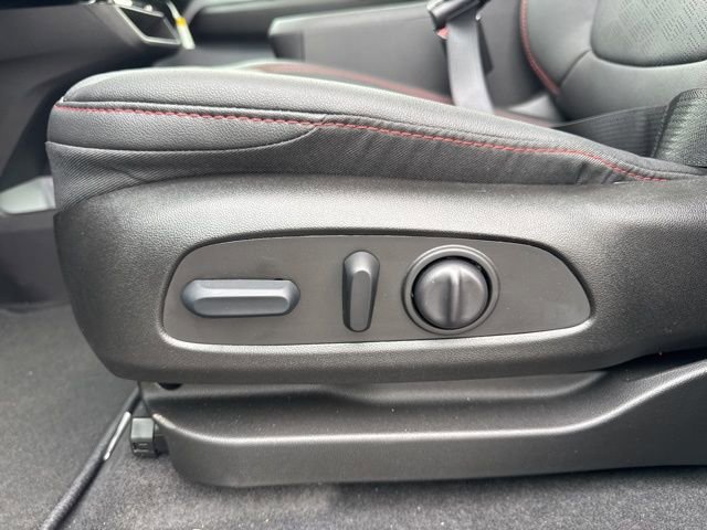 2027 Chevrolet Bolt RS - Photo 15