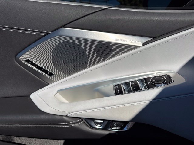 2021 Chevrolet Corvette 2LT - Photo 16