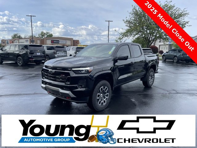 2025 Chevrolet Colorado Z71 photo 3