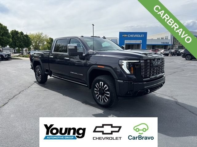 2025 GMC Sierra 4WD Crew Cab Long Box Denali Ultimate's photo
