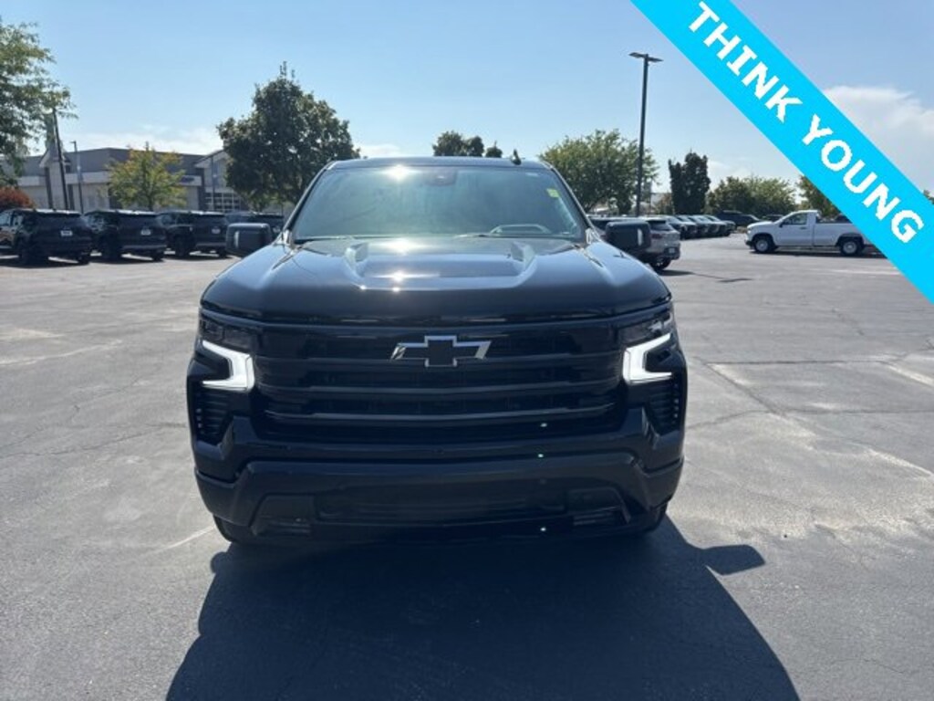 New 2026 Chevrolet Silverado 1500 High Country Truck