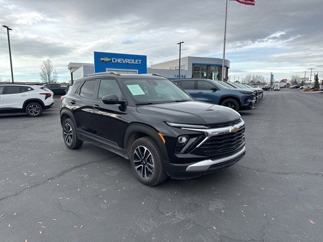 2025 Chevrolet Trailblazer LT's photo