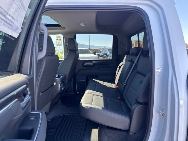 2026 Chevrolet Silverado 3500HD LTZ - Photo 19