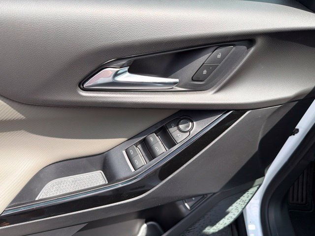 2027 Chevrolet Equinox LT - Photo 17