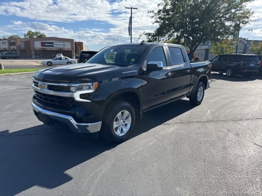Used 2025 Chevrolet Silverado 1500 LT Truck