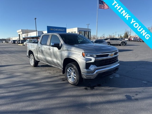 2026 Chevrolet Silverado 1500 LT's photo