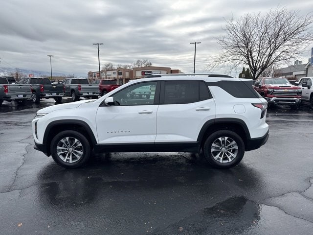 2025 Chevrolet Equinox LT photo 4