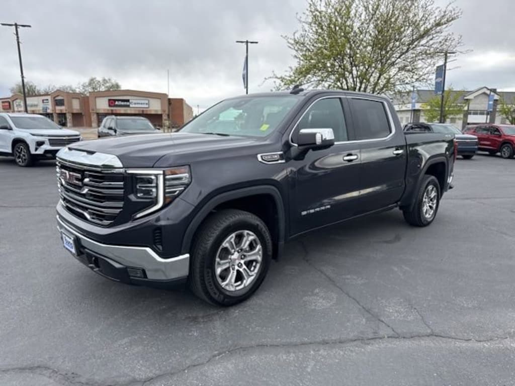Used 2024 GMC Sierra 1500 SLT Truck